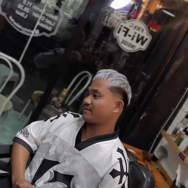 Foto hasil karya Pointcuts Barber